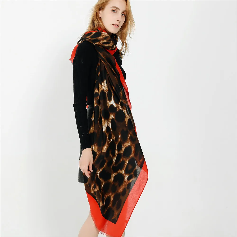 2018 Новая мода Для женщин зимний шарф дамы Леопардовый узор длинные теплый шарф шаль шарф люксовый бренд шарфы