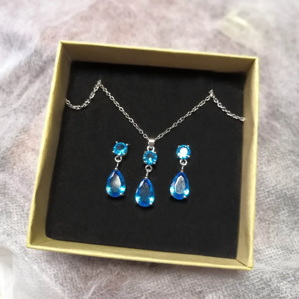 

Box for Jewelry ( without any Jewelry, only a gift box )