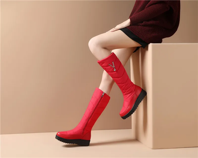 MoonMeek/европейские размеры 35-44, новые модные сапоги до середины икры женские ботинки на платформе с круглым носком на молнии теплые зимние плюшевые сапоги