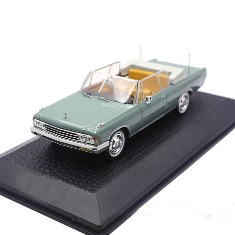 

1:43 1974 117B limited edition of former Soviet Union presidential car alloy model Collection model