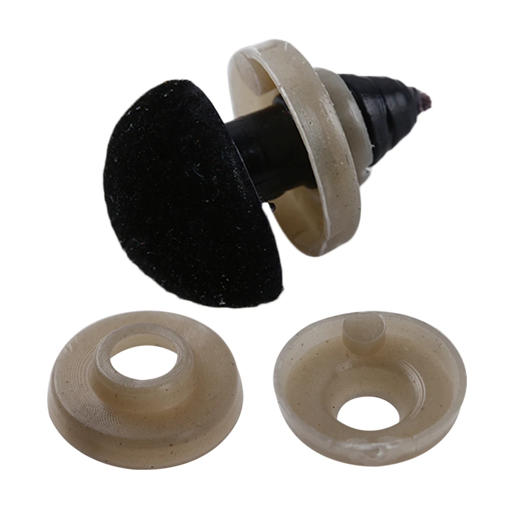 Hot Sale Plastic Triangle Noses Velvet Noses Buttons Eyes for DIY Bear Toy Safety Nose Dolls Toys Accessories 12*14mm