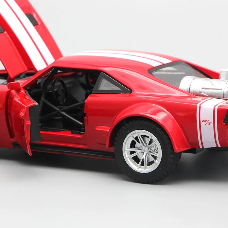 ل دودج الحرب الحصان سيارة رياضية سبائك لعبة مجسمة ل سريع وغاضب 8 دييكاست الموسيقى أضواء التراجع السيارات السوبر سباق سيارة نموذج