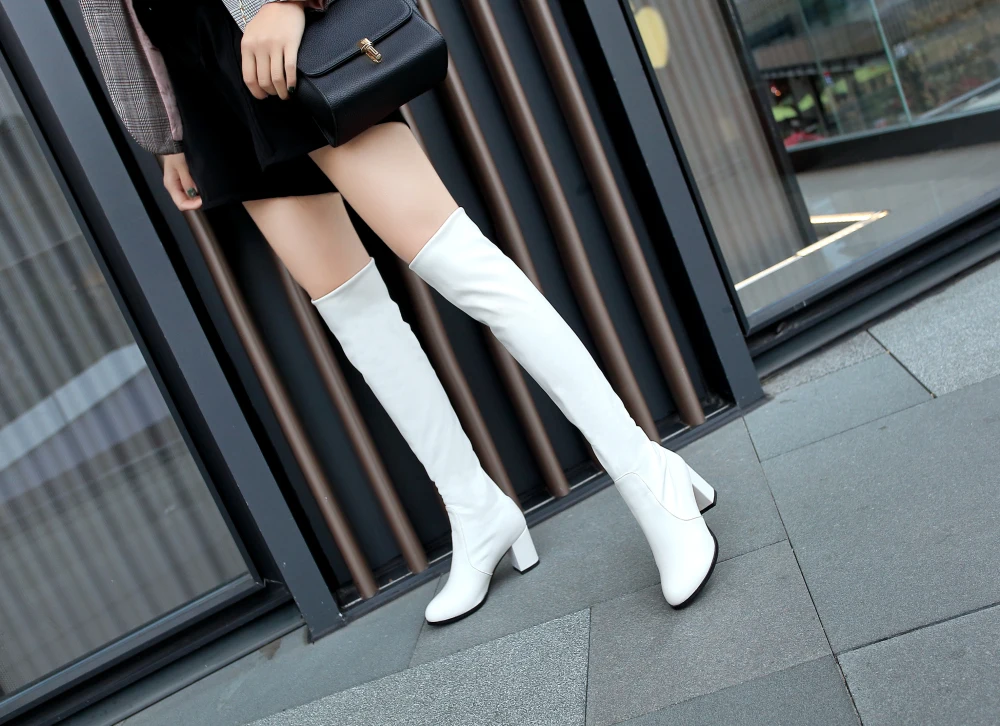 Женские Сапоги выше колена; Модные женские мотоботы из искусственной кожи на высоком квадратном каблуке с острым носком; размеры 34-43