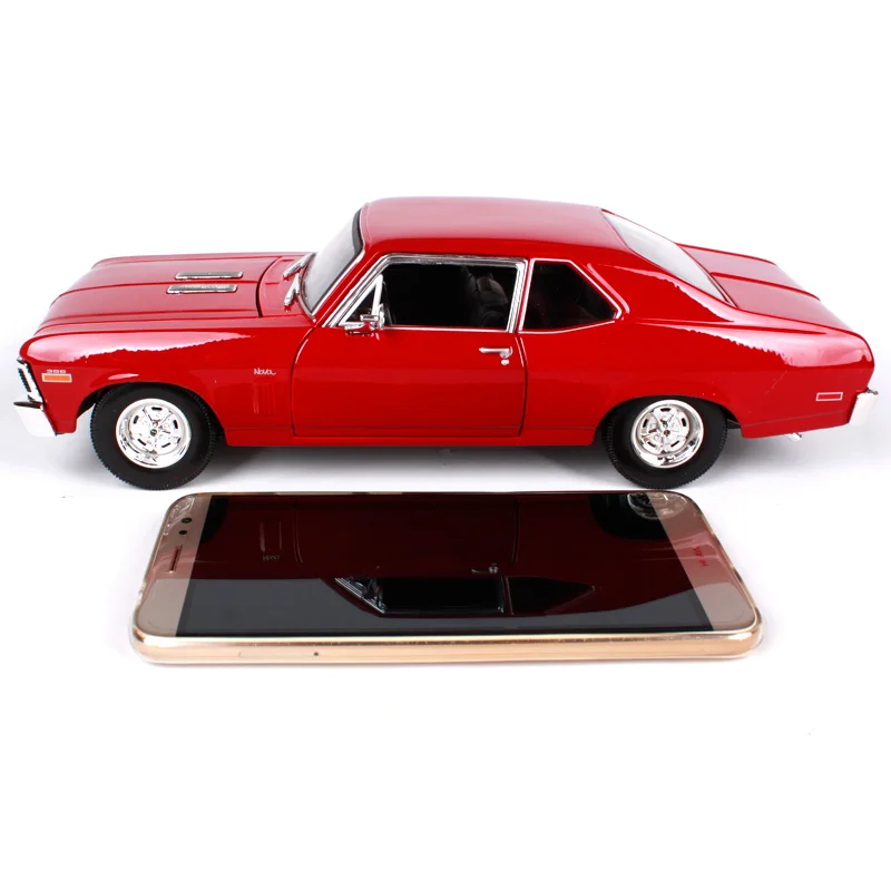 Maisto 1:18 1970 chevrolet nova ss красный синий автомобиль литой под давлением роскошная винтажная модель автомобиля старый автомобиль коллективный выпуск 31132