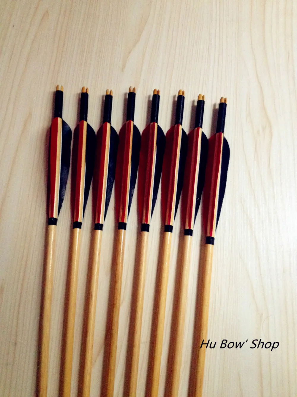 

Free Shipping 12pK 32'' Wooden Arrow Real Feather For Longbow Archery Hunting