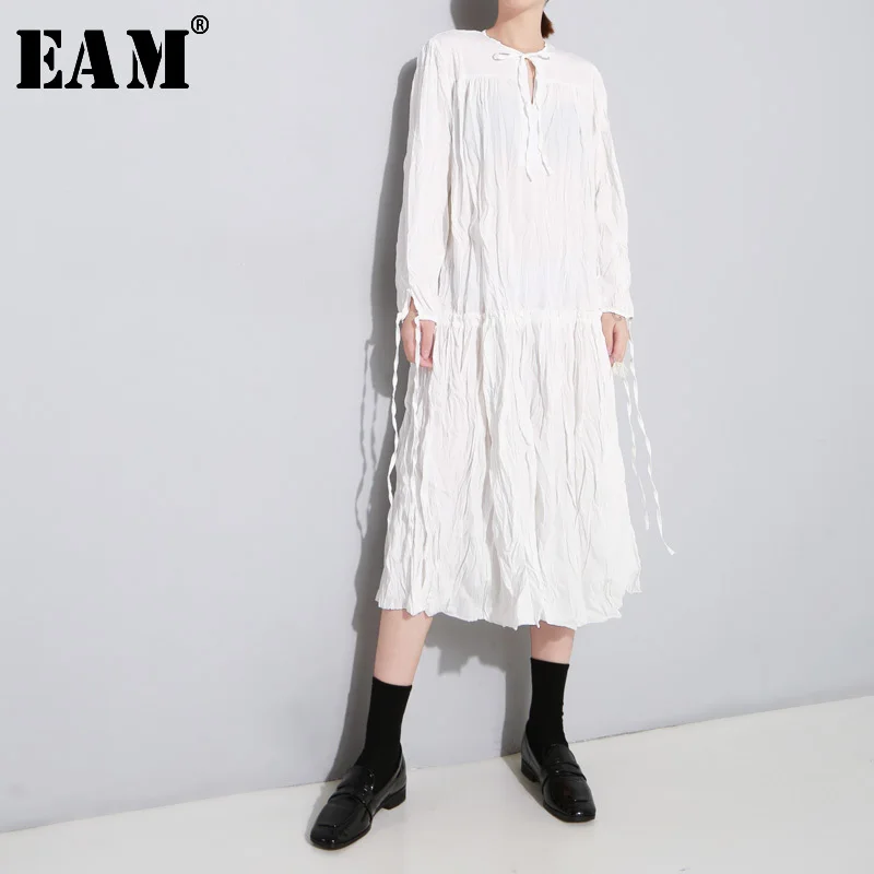 

[EAM] 2019 New Spring Summer Round Neck Long Sleeve Black Loose Fold Personality Loose Bandage Dress Women Fashion Tide JI686
