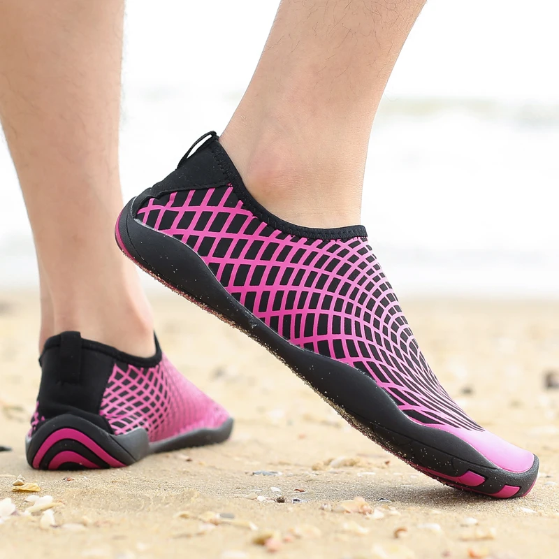 Парная пляжная обувь для плавания; большие размеры 35-47; унисекс; летние Прогулочные кроссовки для воды; быстросохнущая Мужская и Женская водонепроницаемая пляжная обувь