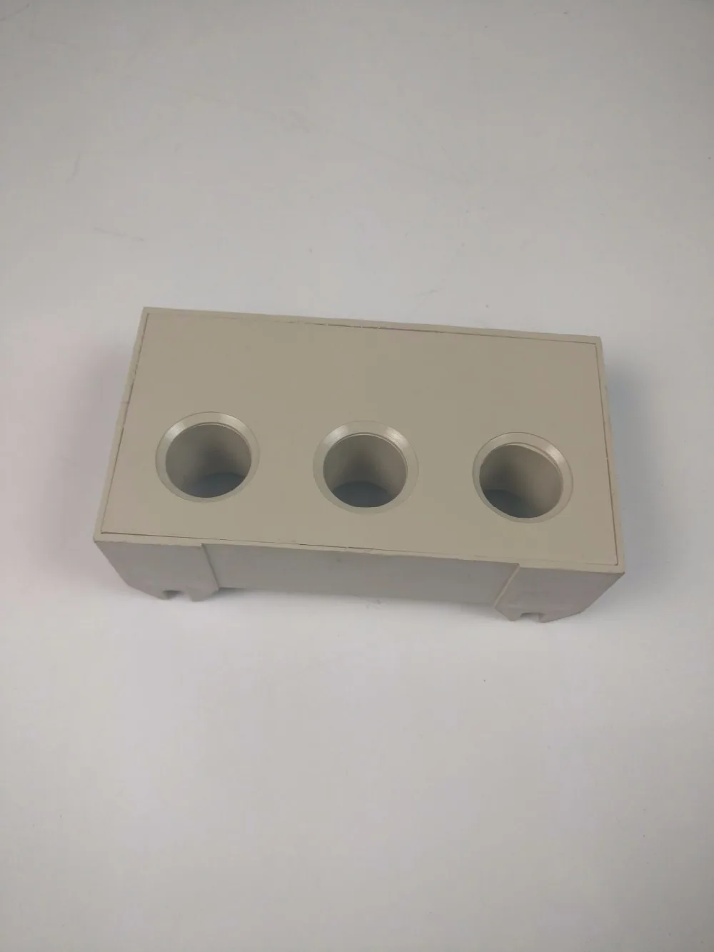 F37CFE1E5D93C650F1D106245185E437