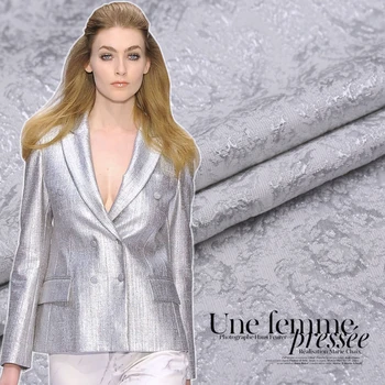 

140cm wide 290g/m high-grade three-dimensional jacquard gold thread fashion fabric stiff jacket suit fabric wide jacquard