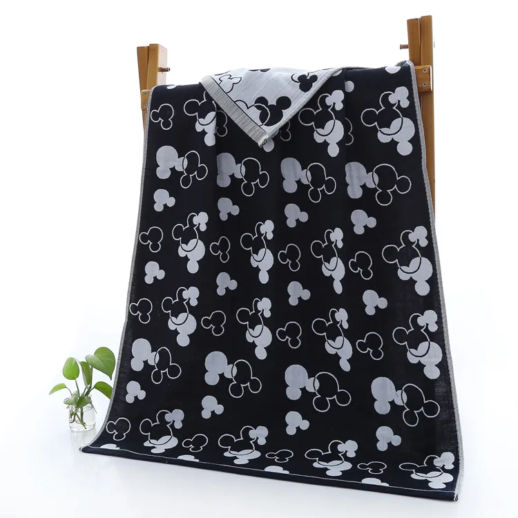 

Disney cotton children's cartoon Minnie Mickey bath towel baby bath towel blanket 140X70cm