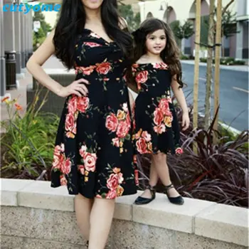 

Summer Family Matching Outfits Mother and Daughter Dresses Floral Shoulder Off Dress Kids Mom Daughter Dress Matching Clothes