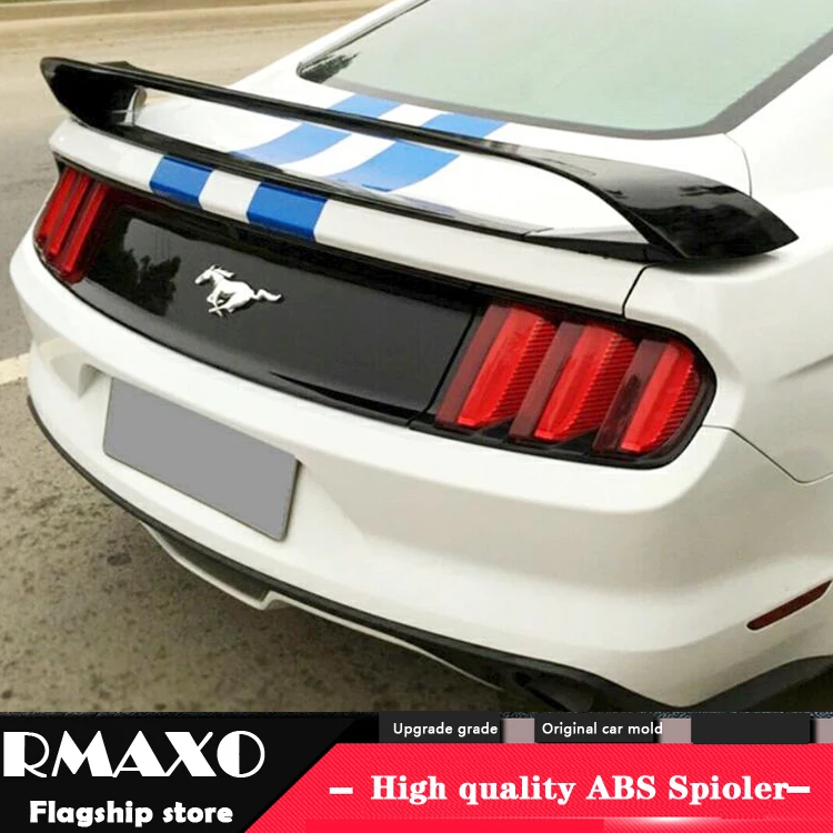 

For Ford Mustang Spoiler 2015-2018 Mustang GT spoiler SCK led light ABS Material Car Rear Wing Primer Color Rear Spoiler
