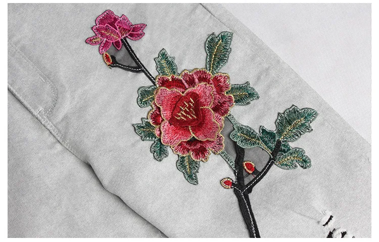 2017 Hot Fashion Women Clothing White Jeans 3D Embroidery Slim Feet Pants Jeans Knee Hole Female Pencil Pants Trousers Leggings (1)