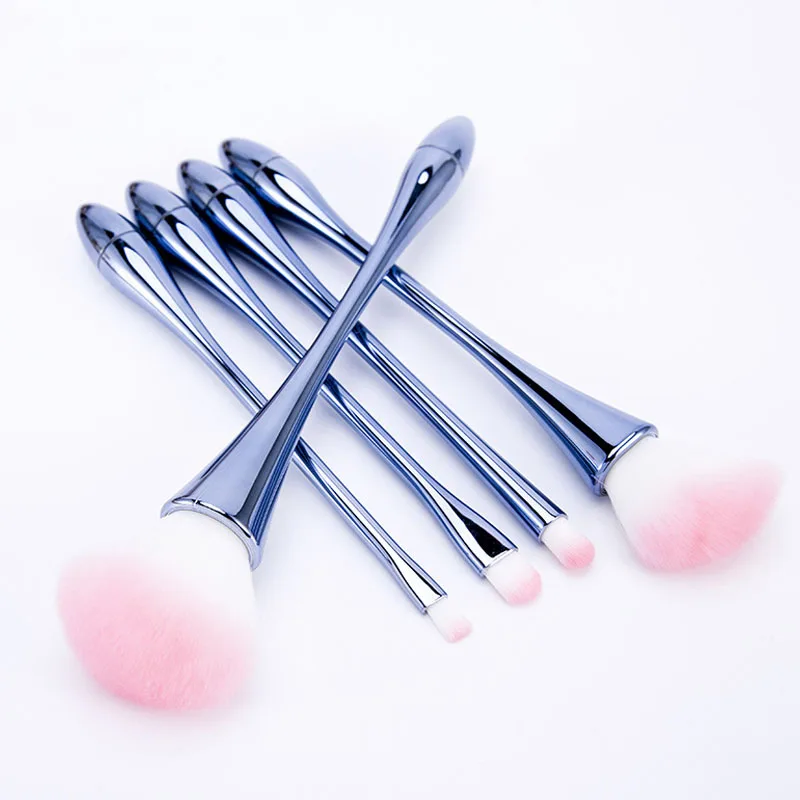 

BBL 6pcs Kabuki Premium Quality Professional Champagne Makeup Brushes Set Foundation Eyeshadow Blend Blush Brush Kits Maquiagem