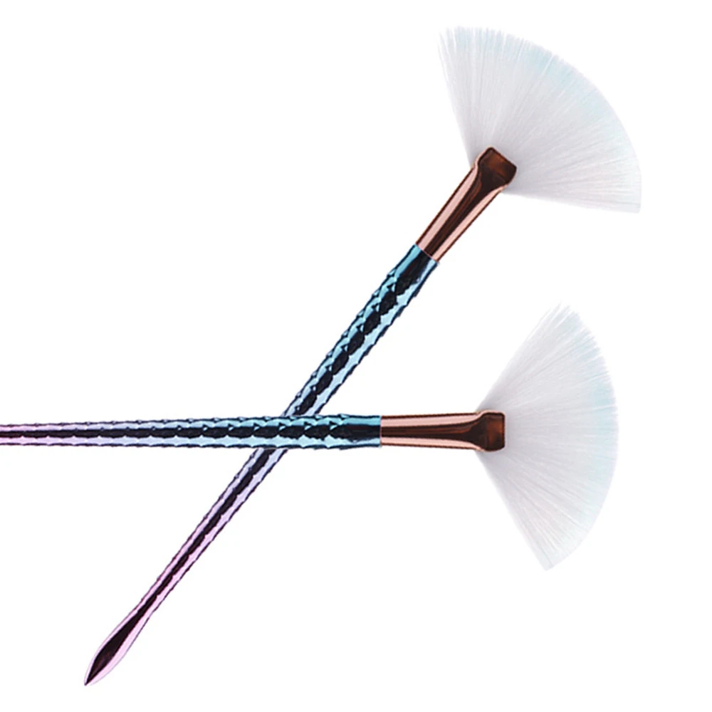 Fashion New 1Pc Fan Brush Diamond Portable Slim Professional Makeup Brush (2)