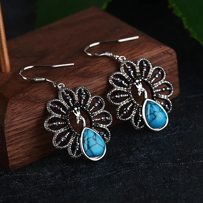 

Exaggerated Tibetan Silver Earrings Ethnic Vintage Green Stone Peacock Earrings for Women Classic Design Bohemia Jewelry Gifts