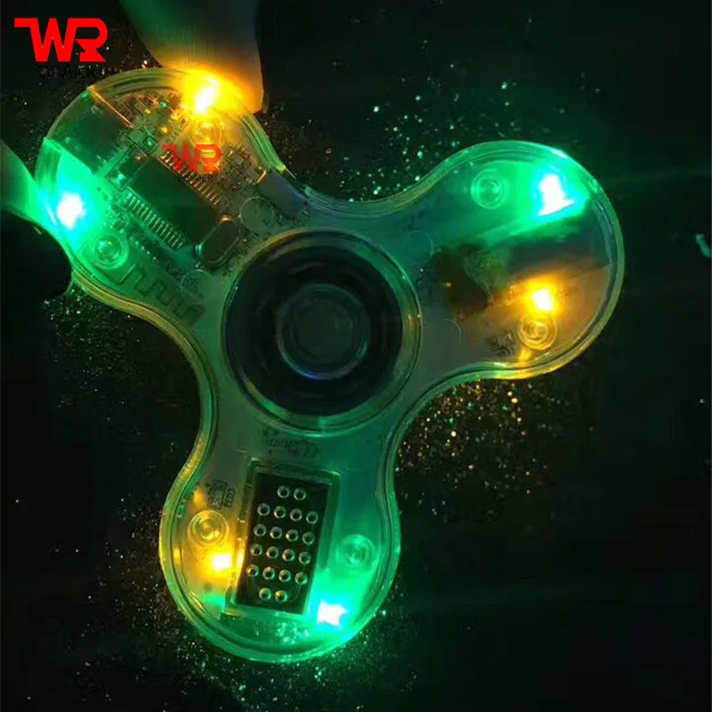 WPAIER Exclusive NEW Style Crystal wireless bluetooth speaker Hand Spinner speaker flashing LED lamp spinner spekaer funny COOL
