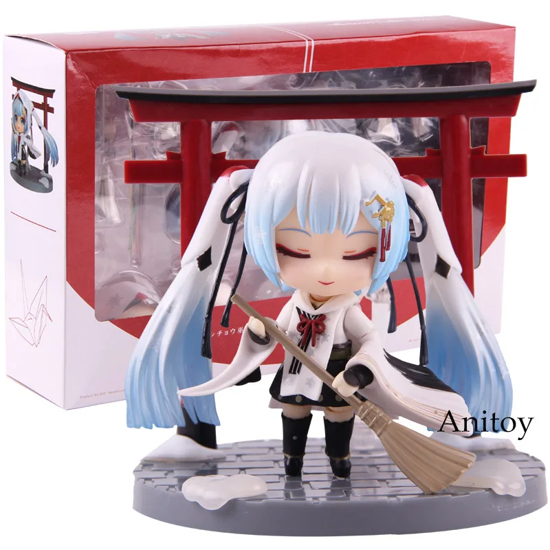 snow miku crane priestess