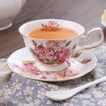 

210ml Luxury Gold Plated Ceramic Bone China Porcelain Coffee Cup British Afternoon Tea Cappuccino Coffee Mug Saucer with Spoon