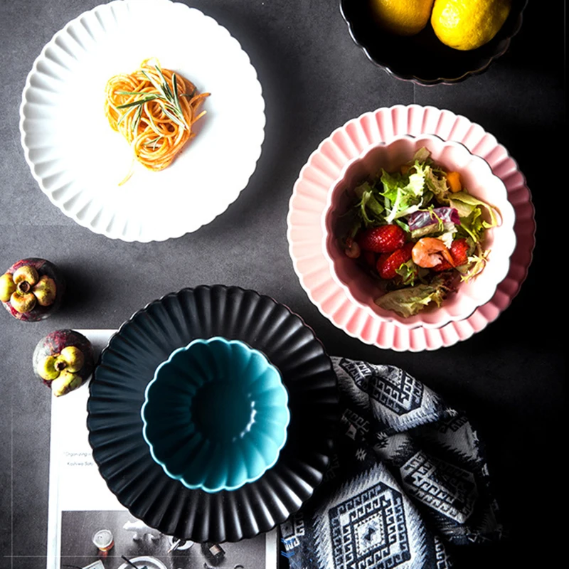 

Chrysanthemum Matte Soup Bowls Dinner Plates Christamas Feast Dinnerware Nordic Ceramic Pastry Dish Rice Salad Food Container