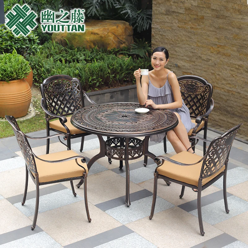 Fundición de aluminio muebles de la sala de estar informal al aire