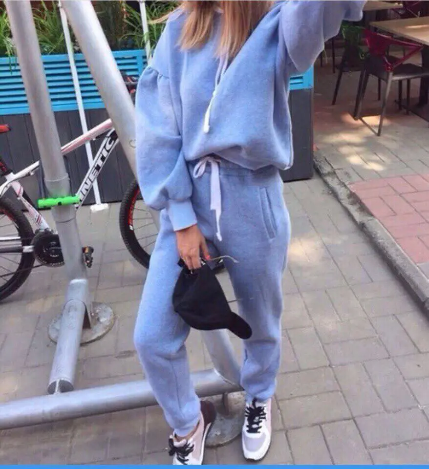 

hot sales Europe style solid hooded woman fleece sets 2 piece pants elastic waist long sleeve sets female street wear holiday