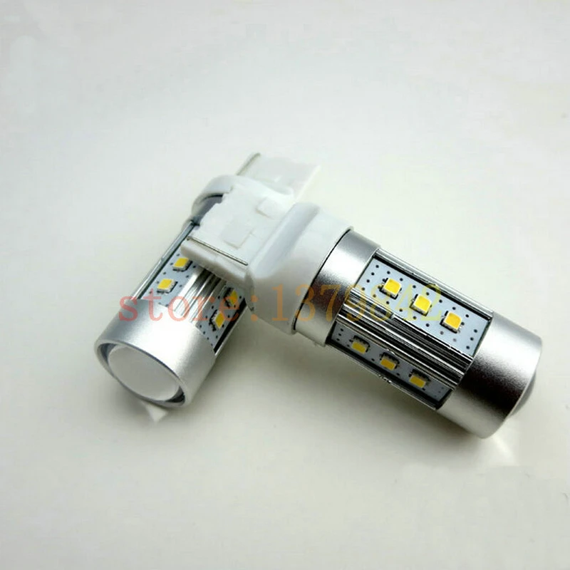 

Free Shipping 2Pcs/Lot Car Led Lamp Light Tail Light Bulb For NISSAN Versa 07-15 Sentra 05-06