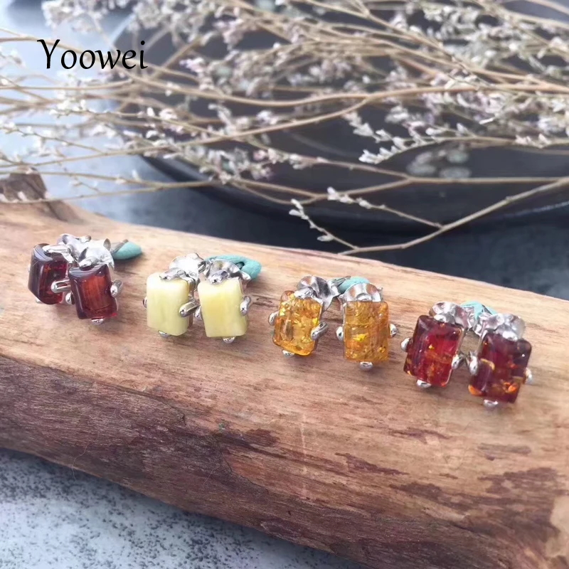 

Yoowei 4 Colors Chic Amber Earrings for Women Tiny Creative 100% Natural Baltic Amber Stud Earrings Jewelry Supplies Wholesale