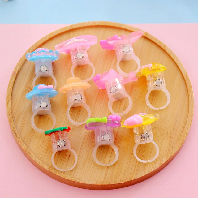 5pc/set Luminous Rings New Children's Toys Flash Gifts LED Cartoon Lights Glow In The Dark Toys For Childs Kids Playing In Night 5