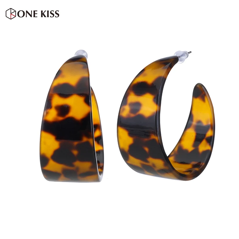 

Fashion Design Acrylic Semicircle Moon Shaped Curved Stud Earrings For Women Vintage acetate Circle Earring Brincos 10 Colors