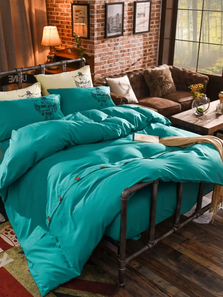 

4Pcs Bedlinen Set Crown Pattern Modern Design Button Solid Comfy Bed Sheet Set