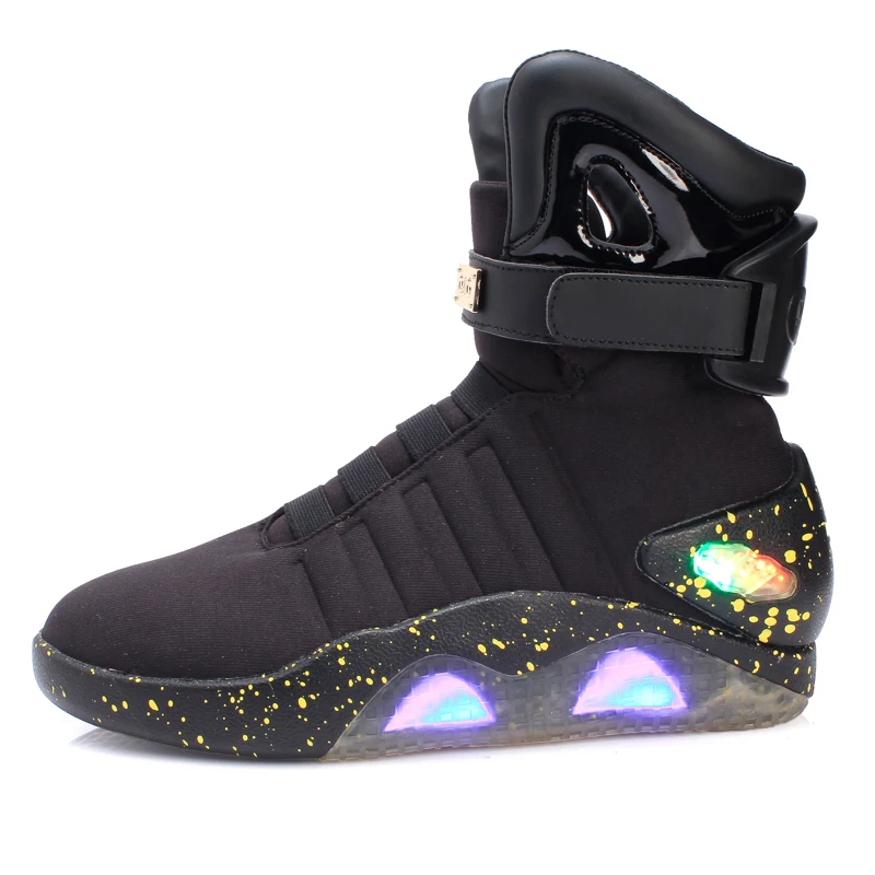 Kaufen Männer basketball schuhe Led licht schuhe männer turnschuhe Hohe qualität \