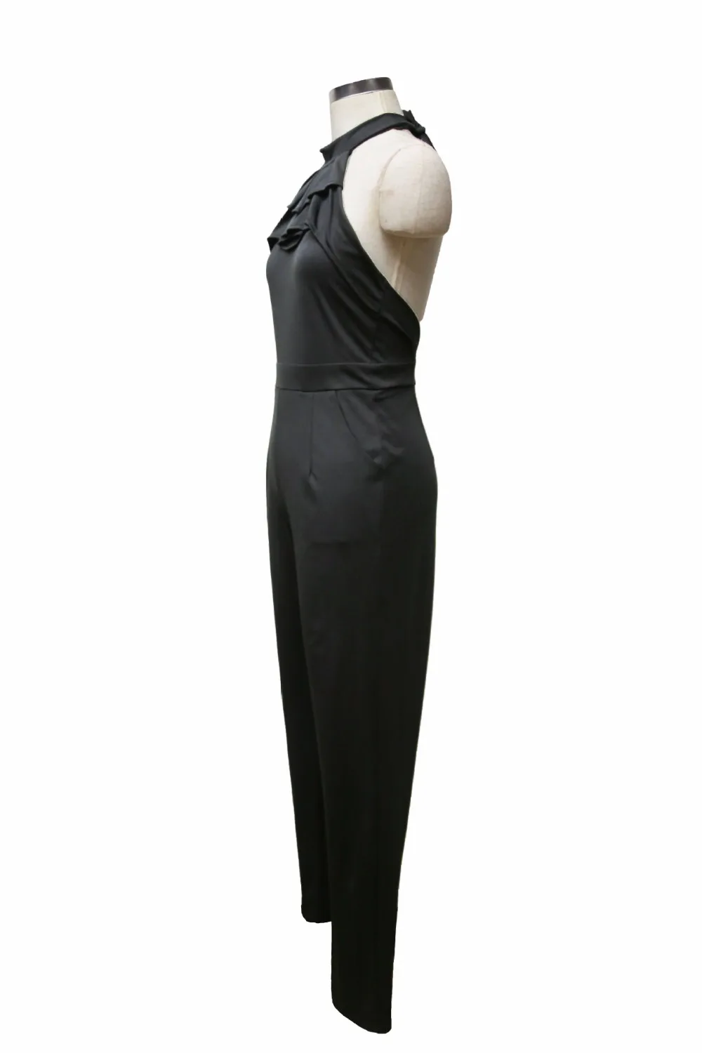 4438684149_2045824002