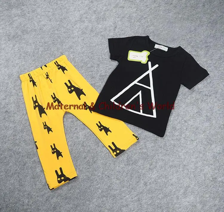 2016 Brand New Girls Summer Sets Geometric Print Children s Clothing Sets Girl T font b