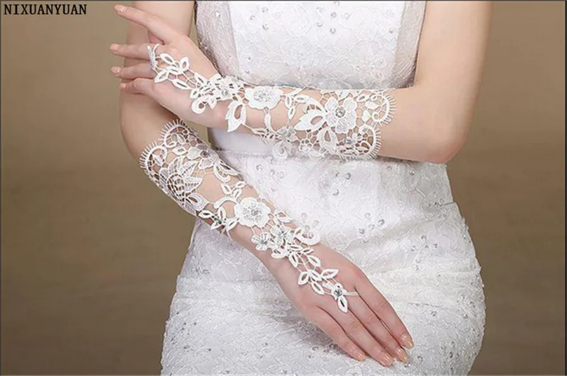 marfim, sensual, para casamento, com strass, rendas, transparentes