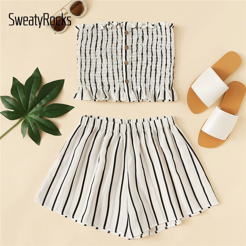 SweatyRocks الرتوش تريم مخطط صديرية دائرية مع السراويل النساء عطلة بوهو حمالة مجموعات 2019 عارضة الأسود والأبيض اثنين من قطعة مجموعة