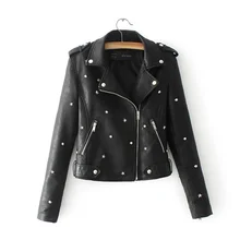 Новая Осенняя модная уличная женская короткая промытая искусственная кожа заклепки Звездный шар куртка молния Черная Женская Базовая куртка хорошее качество