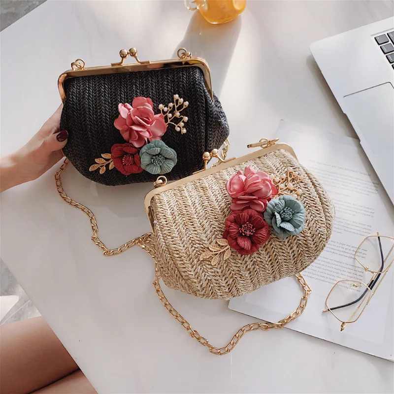 

Female Straw Beach Bag Flowers Crossbody Bags Women 2019 Summer Wicker Handbags Ladies Rattan Appliques Shoulder Messenger Bag