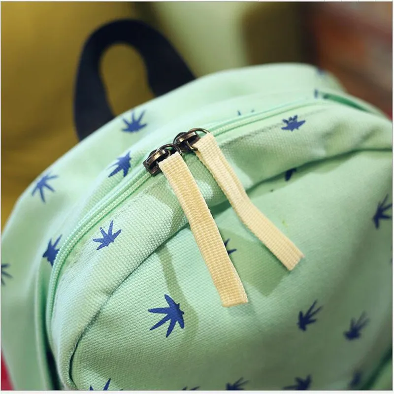 2017-Fashion-New-Small-Fresh-Maple-Leaf-West-Coast-Hemp-Leaves-Backpack-Male-and-Female-Students