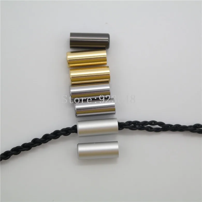 Headphones splitter metal midrange