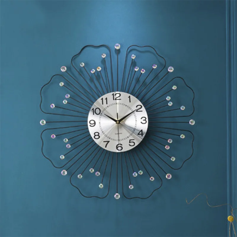 

Heat! Creative Simple Personality Art Wall Clock Mute Living Room Clock European Modern Home Fashion Decorative Quartz Clock