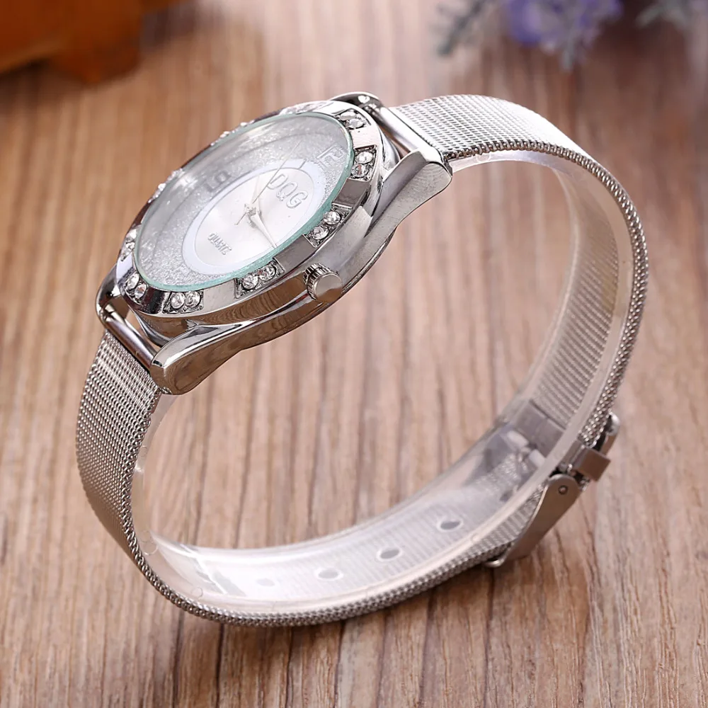 2017-New-Famous-Brand-DQG-Women-Gold-Stainless-Steel-Quartz-Watch-Crystal-Luxury-Casual-Analog-Watches (4)