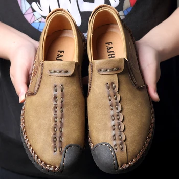 

2020 Summer New Trend Men's Shoes Comfortable And Breathable Casual Shoes Fashion Wild Loafers Wear-resistant Sole Printed Upper