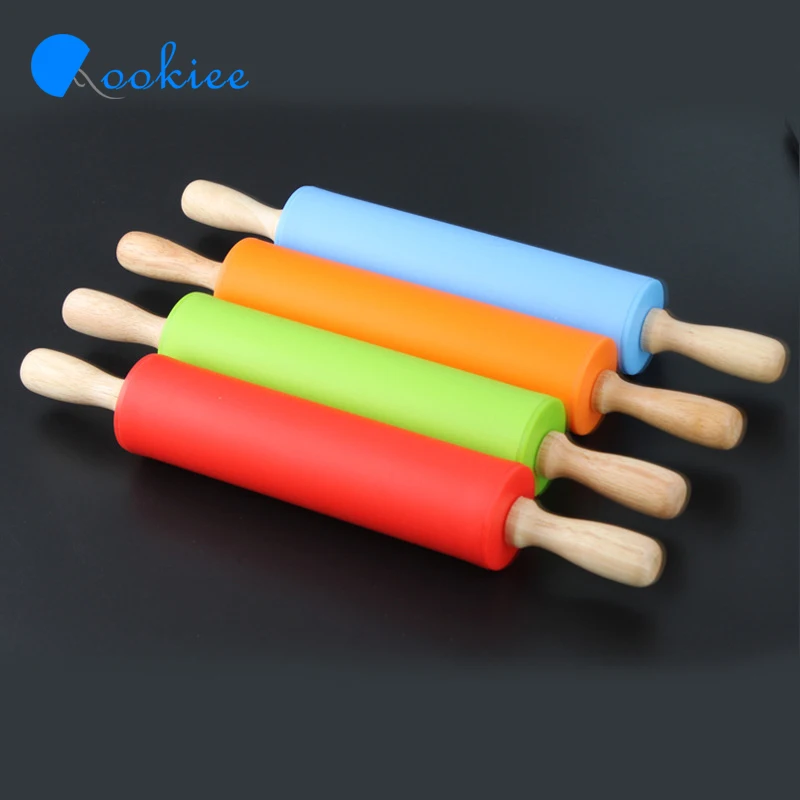 Qookiee 29cm Wodden Handle Food Grade Silicone Rolling Pin Baking