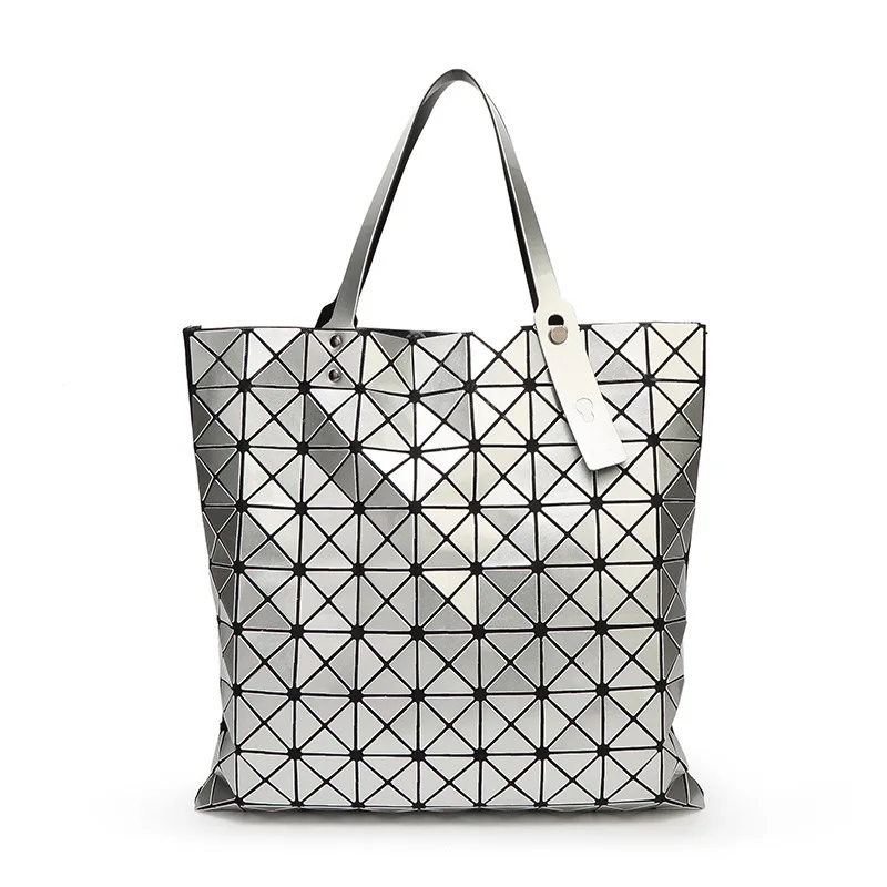 

Kisumater 2017 New Fashion Women's logo Bags Geometric lattic Handbags Multicolor Causal Totes Free Shipping