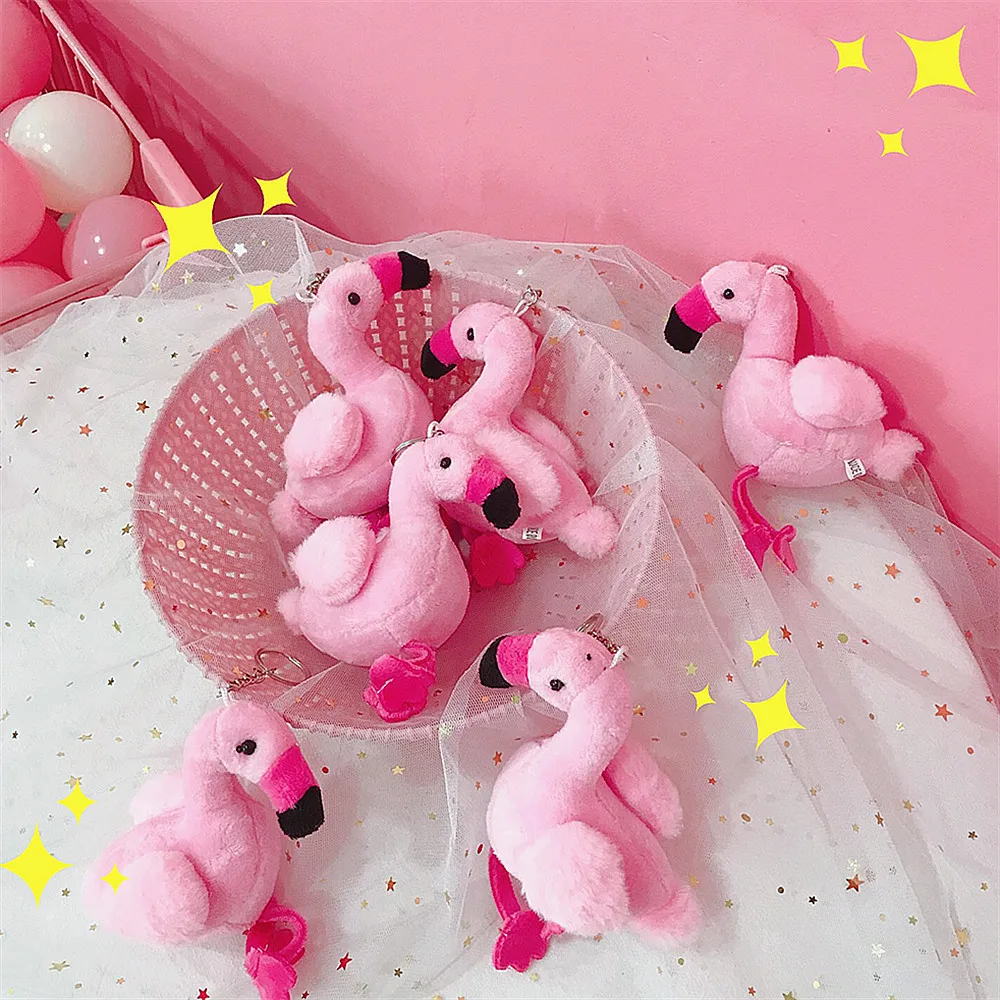 

2019 Cute Chaveiro pompom Keychain Flamingo Key Chain Fluffy Fur Women Girls Car Bag Cartoon Key Ring Accessories