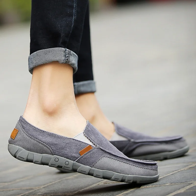 

Brand New Men's Vulcanized Shoes Men Flats Breathable Super Loafers Lazy Shoe