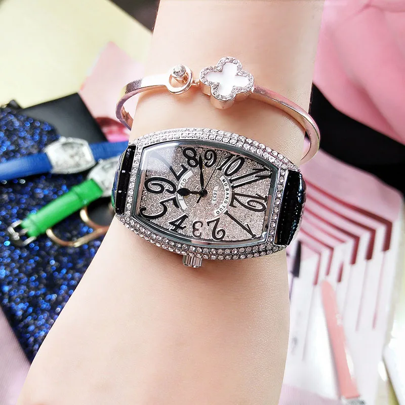 Модные женские часы браслет бриллиантовый платье женские наручные часы для женщин кварцевые часы с кожаным ремешком женские Relogio Feminino