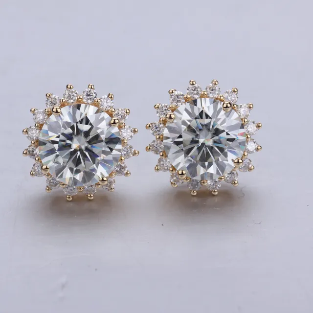 18K Yellow Gold Wedding Stud Earrings with 2ct Round Shape Moissanite Diamond Earring Jewelry GemStone Girlfriend Gift