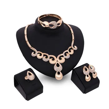 

4 Piece Set Women Crystal Gold Filled Jewelry Set Necklaces Pendants Nigerian Beads Necklace Jewelry Set